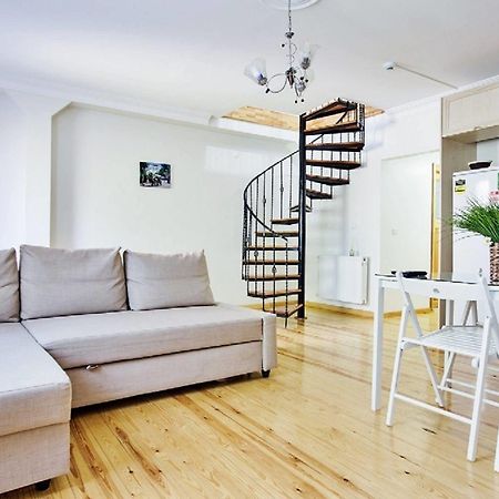 Buyukada Apart Hotel - Sehbal อดาลาร์ ภายนอก รูปภาพ